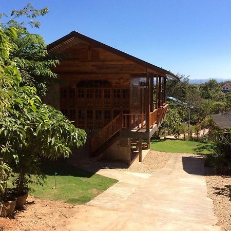 Settee Homestay Nan Εξωτερικό φωτογραφία