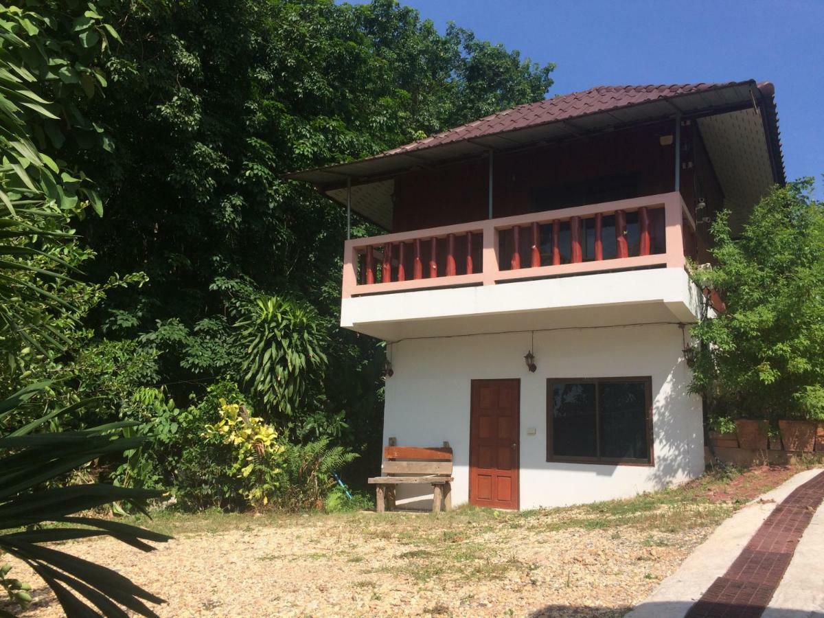 Settee Homestay Nan Εξωτερικό φωτογραφία