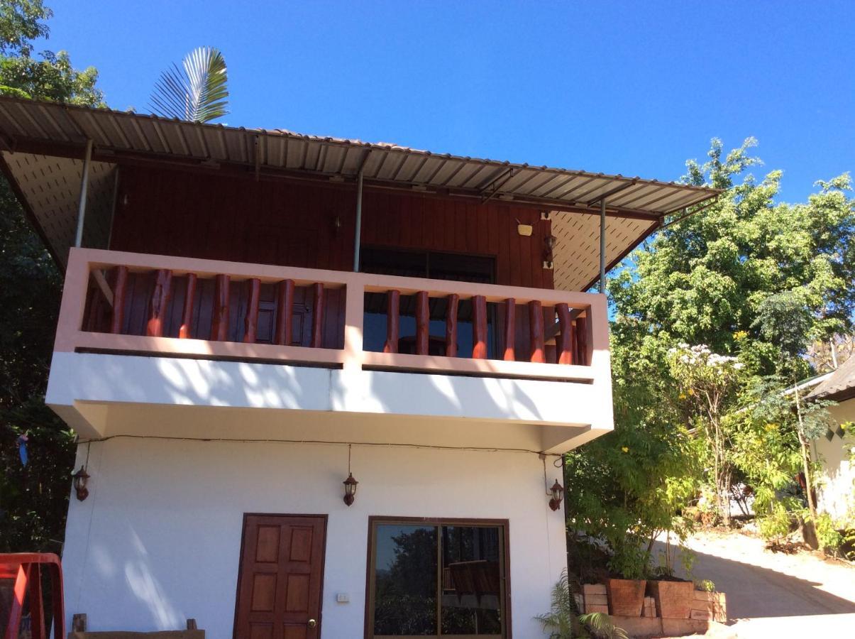 Settee Homestay Nan Εξωτερικό φωτογραφία